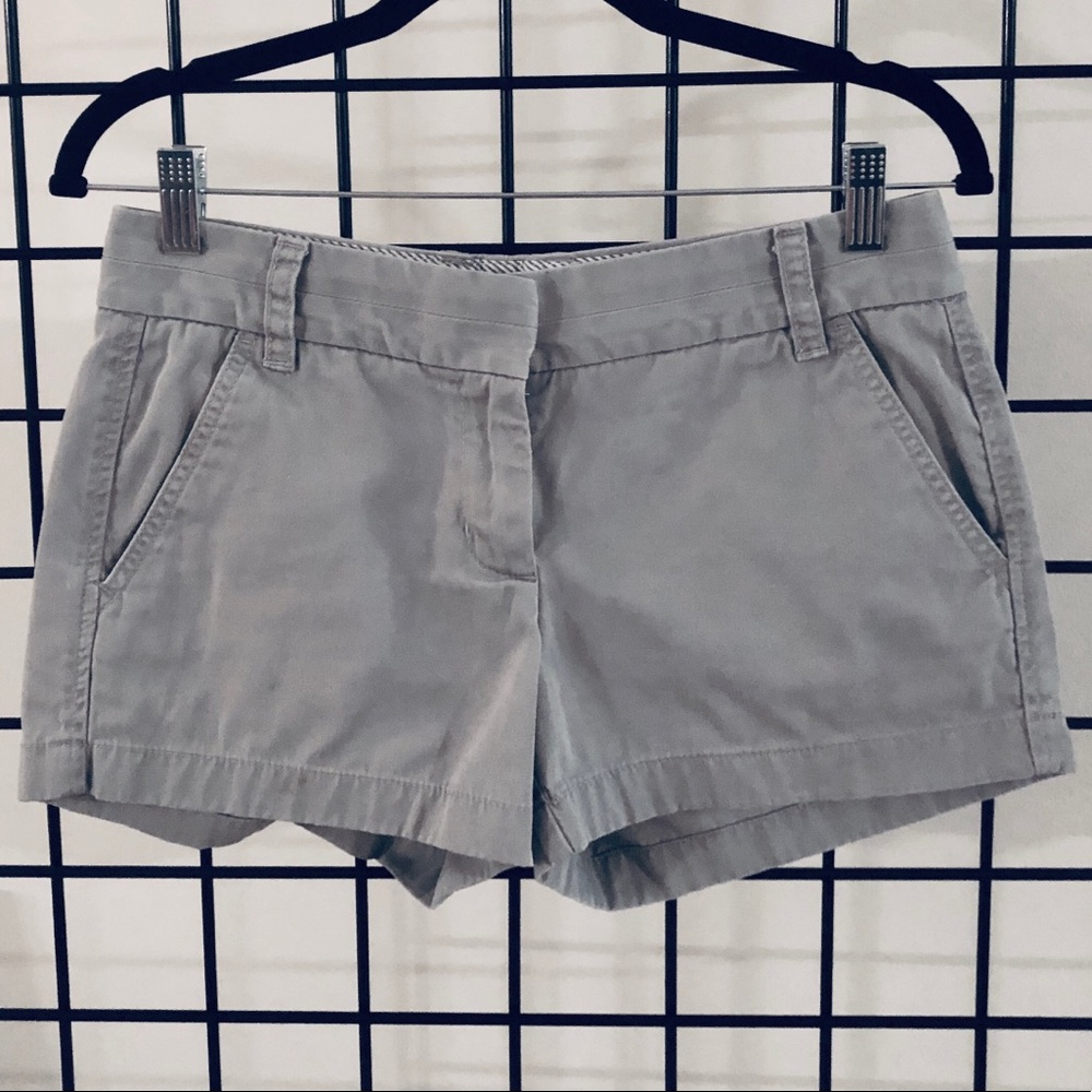 J. Crew Women’s Chino Shorts. Stone/Light Grey. 2